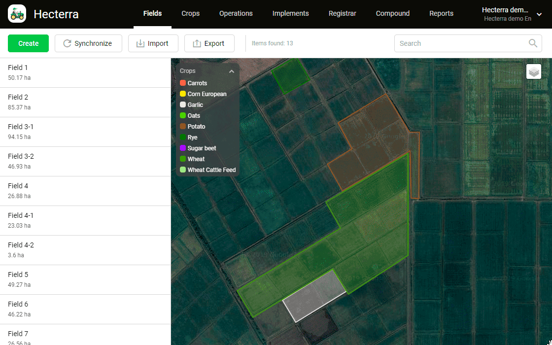 Panel de gestión de campos y cultivos agrícolas, con mapa de parcelas y calendario de labores